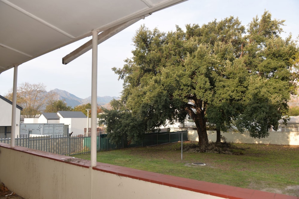 Retirement apartment for sale in Villiersdorp, Overberg - 1SW1748527 Retirement apartment for sale in Villiersdorp, Overberg - 1SW1748527
