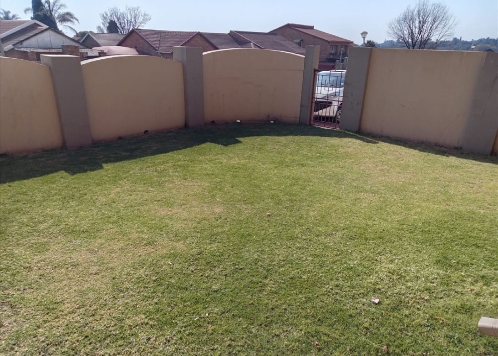 Apartment to rent in Witbank (eMalahleni) - 1WD1748550
