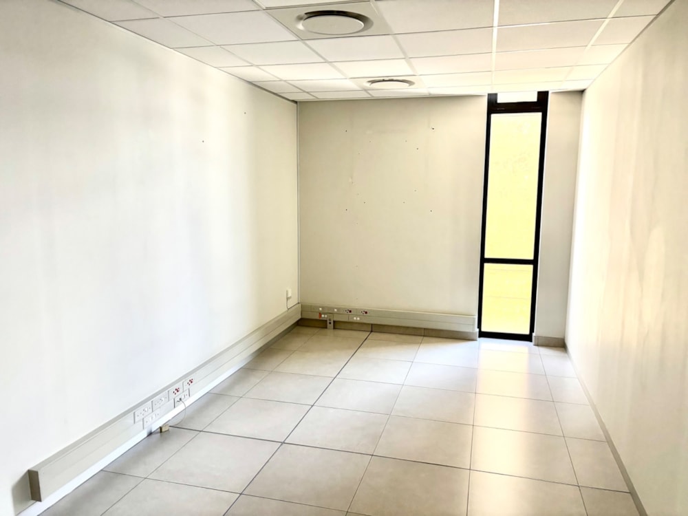 Commercial Building to rent in Klein Windhoek, Namibia - 3NM1748572 Commercial Building to rent in Klein Windhoek, Namibia - 3NM1748572