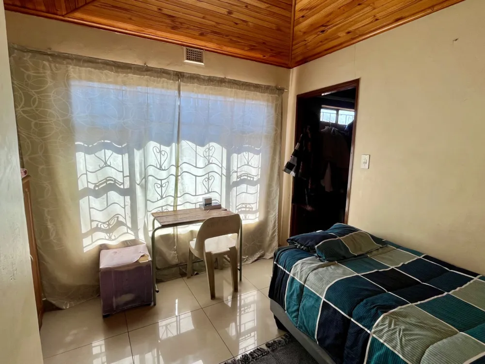 House for sale in Madadeni D - 1NW1749445 House for sale in Madadeni D - 1NW1749445