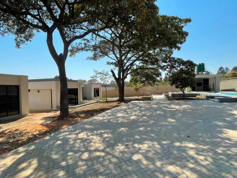 House for sale in Leopards Hill, Zambia - 3ZA1748659