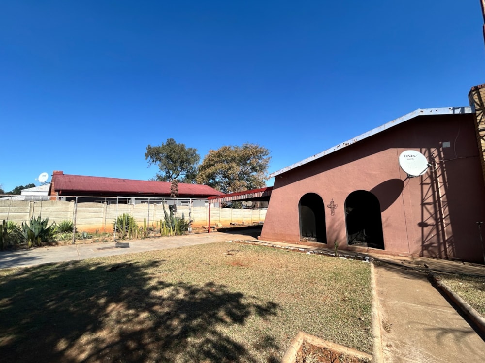House for sale in Barkly West - 1KJ1749944 House for sale in Barkly West - 1KJ1749944