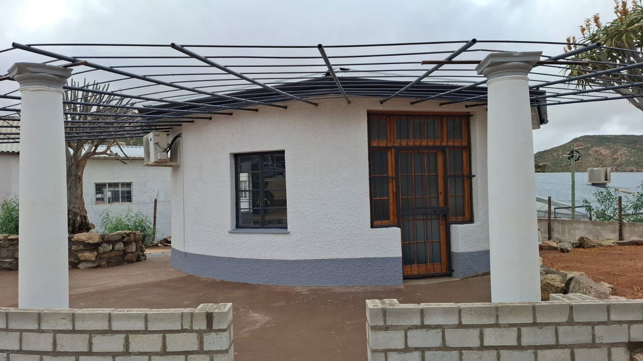 Bachelor apartment to rent in Springbok Central - 1NA1748717