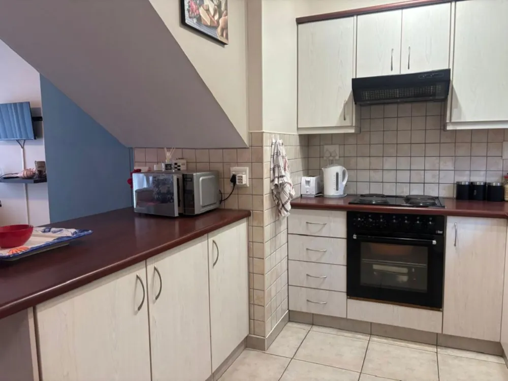 Townhouse for sale in Mile 4, Namibia - 3NM1749420 Townhouse for sale in Mile 4, Namibia - 3NM1749420