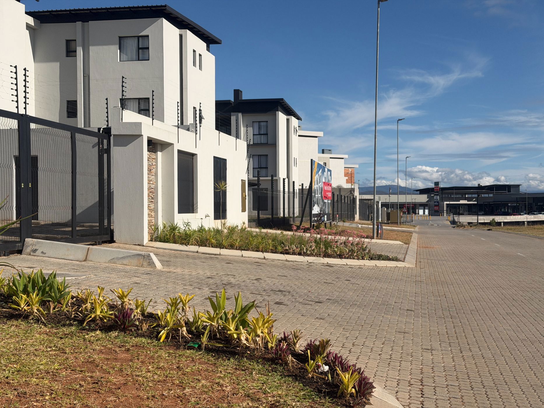 Apartment for sale in Mbombela Ext 2 (Nelspruit Ext 2) - 1NS1749011