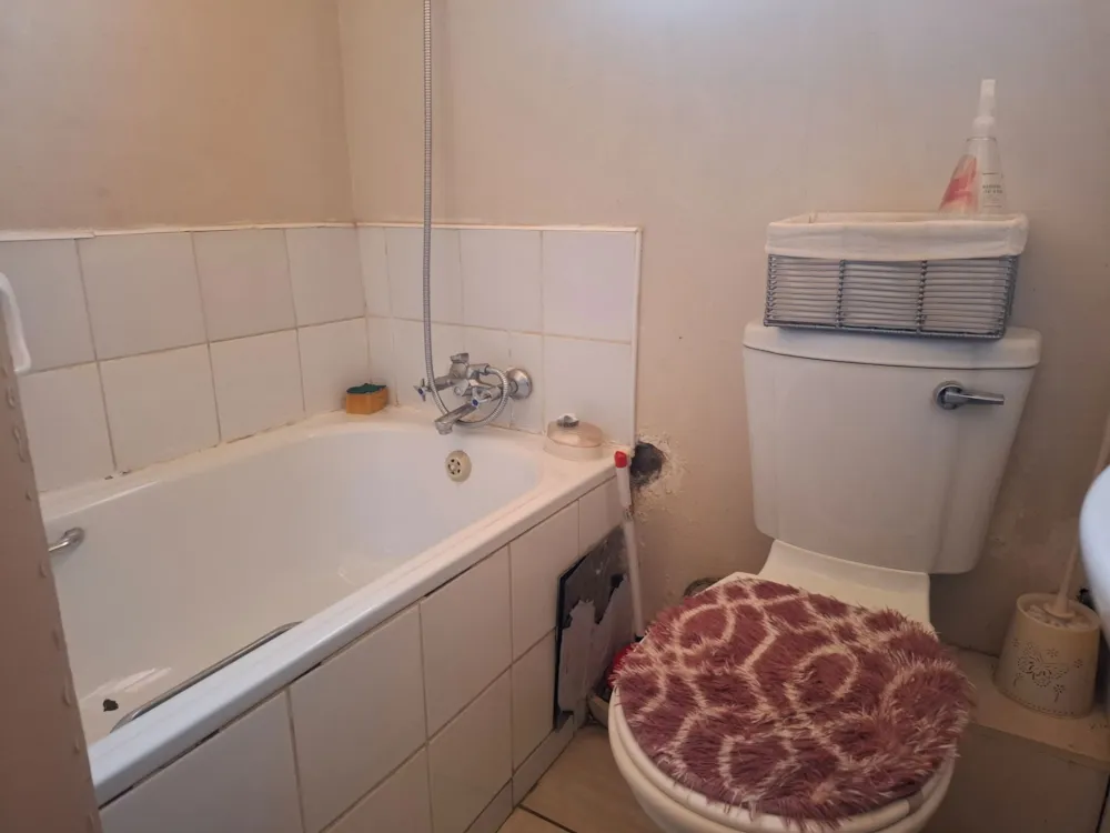 Apartment for sale in Broadhurst, Botswana - 3BO1749124 Apartment for sale in Broadhurst, Botswana - 3BO1749124