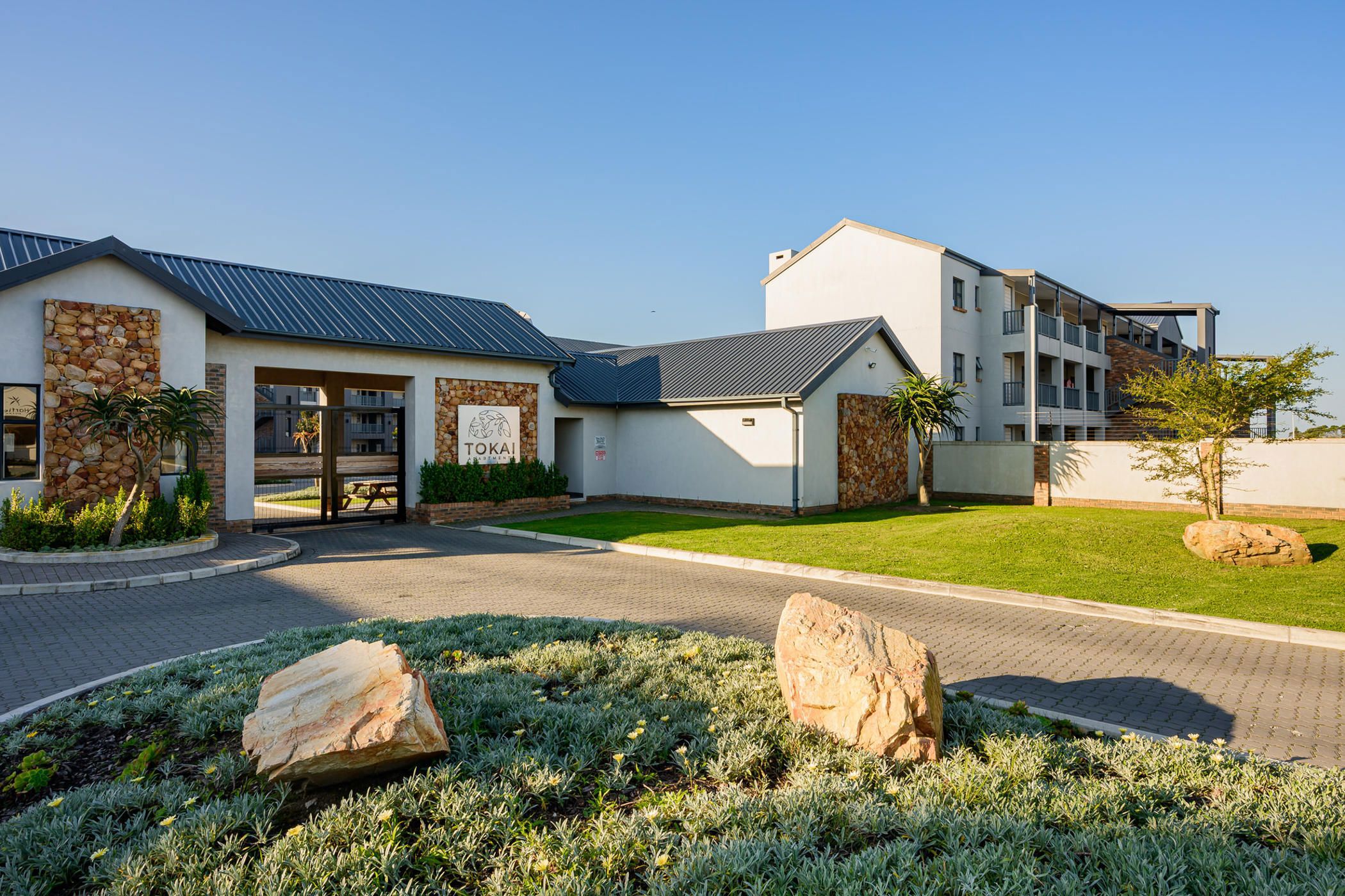 Apartment for sale in Fairview, Port Elizabeth, Gqeberha - 1PLZ1749519