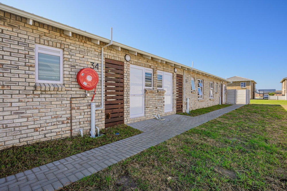 Townhouse for sale in Fairview, Port Elizabeth, Gqeberha - 1PLZ1748932