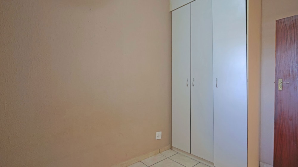 Apartment for sale in Vanderbijlpark SE 10 - 1VT1748952 Apartment for sale in Vanderbijlpark SE 10 - 1VT1748952