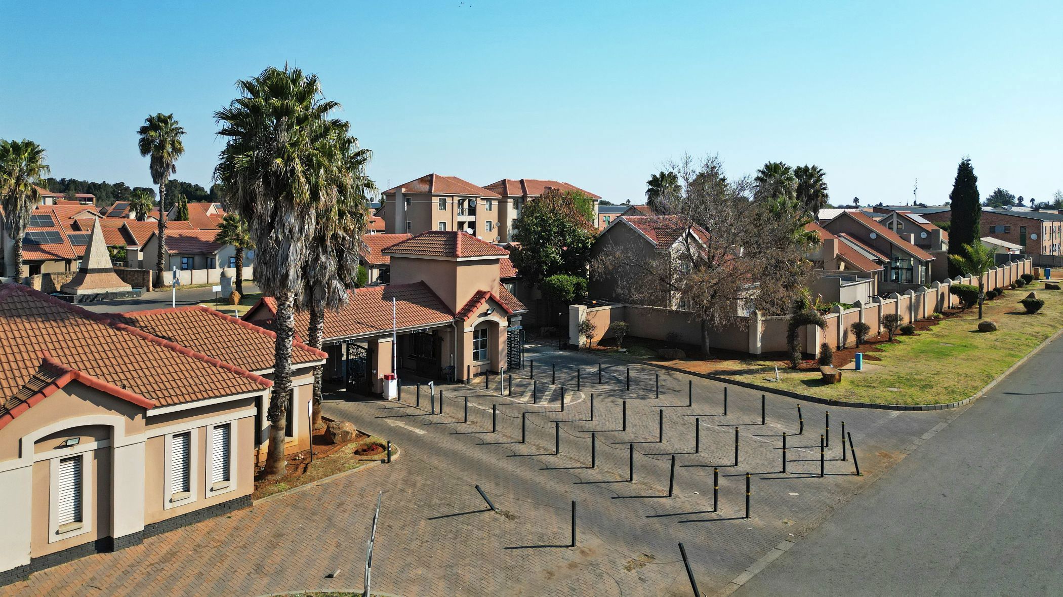 Apartment for sale in Vanderbijlpark SE 10 - 1VT1748956