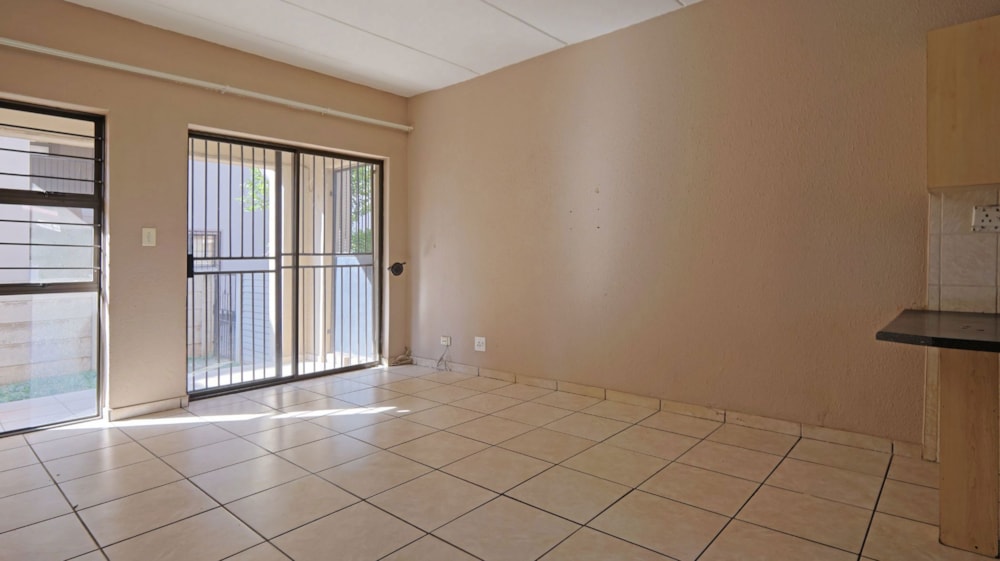 Apartment for sale in Vanderbijlpark SE 10 - 1VT1748976 Apartment for sale in Vanderbijlpark SE 10 - 1VT1748976