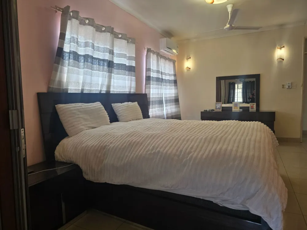 House for sale in Block 9, Botswana - 3BO1749004 House for sale in Block 9, Botswana - 3BO1749004