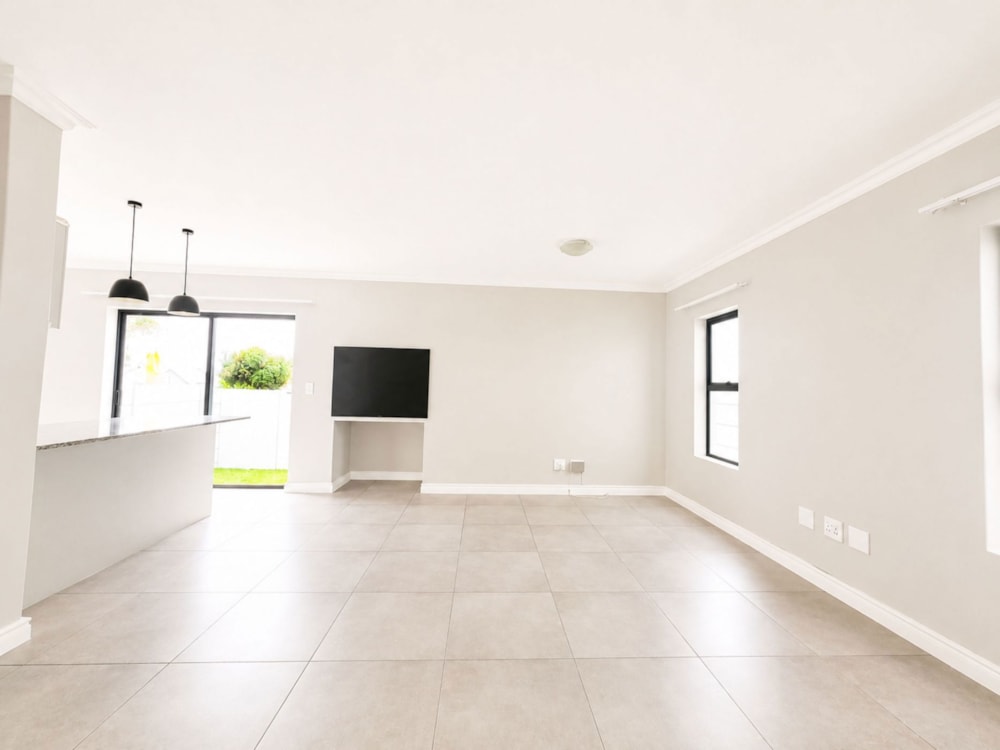 Townhouse to rent in Brackenfell - 1BC1749018 Townhouse to rent in Brackenfell - 1BC1749018