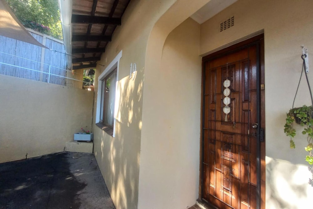 Garden cottage to rent in Westville - 1WP1749033 Garden cottage to rent in Westville - 1WP1749033