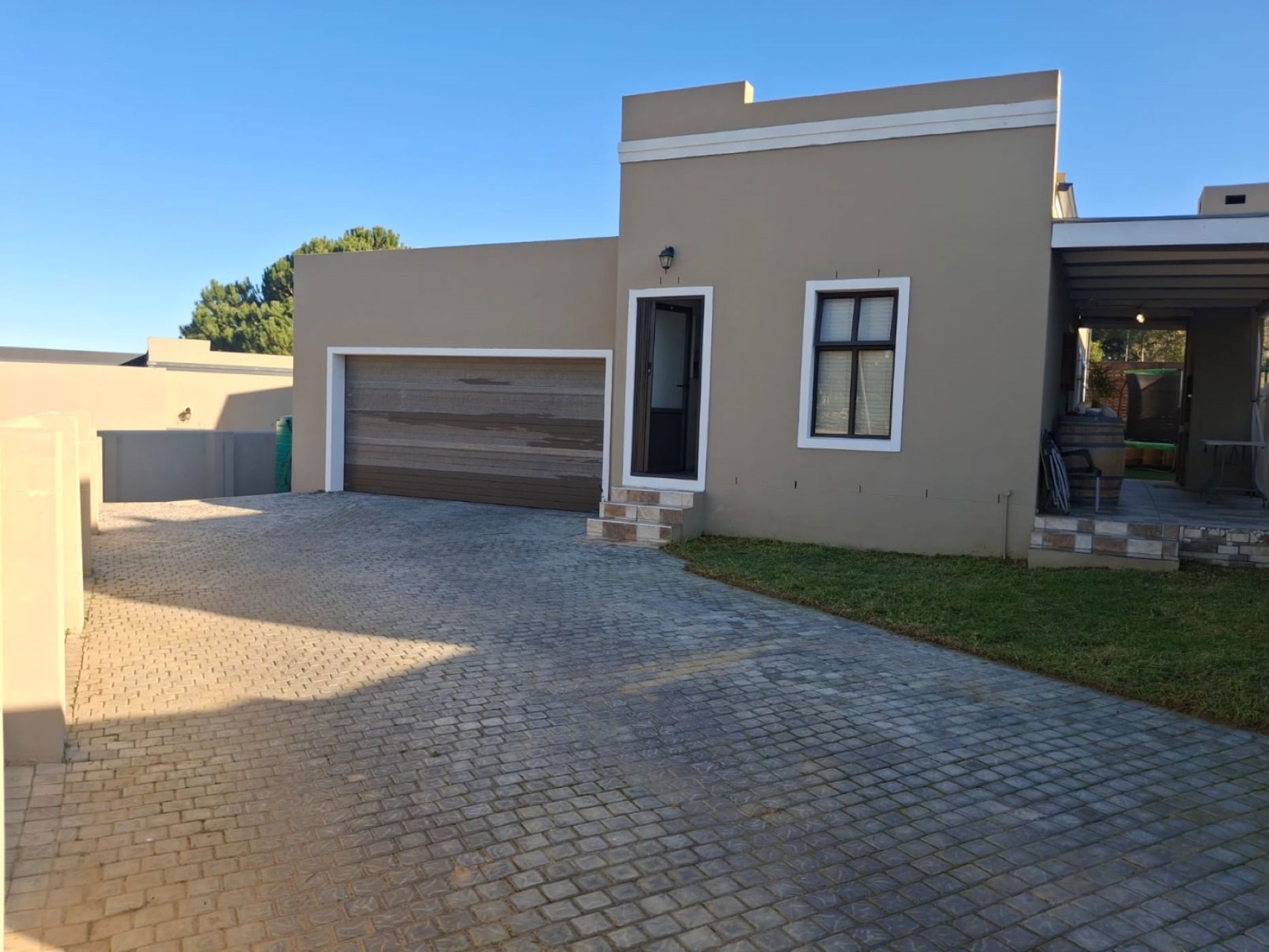 House for sale in Malmesbury - 1MS1749075
