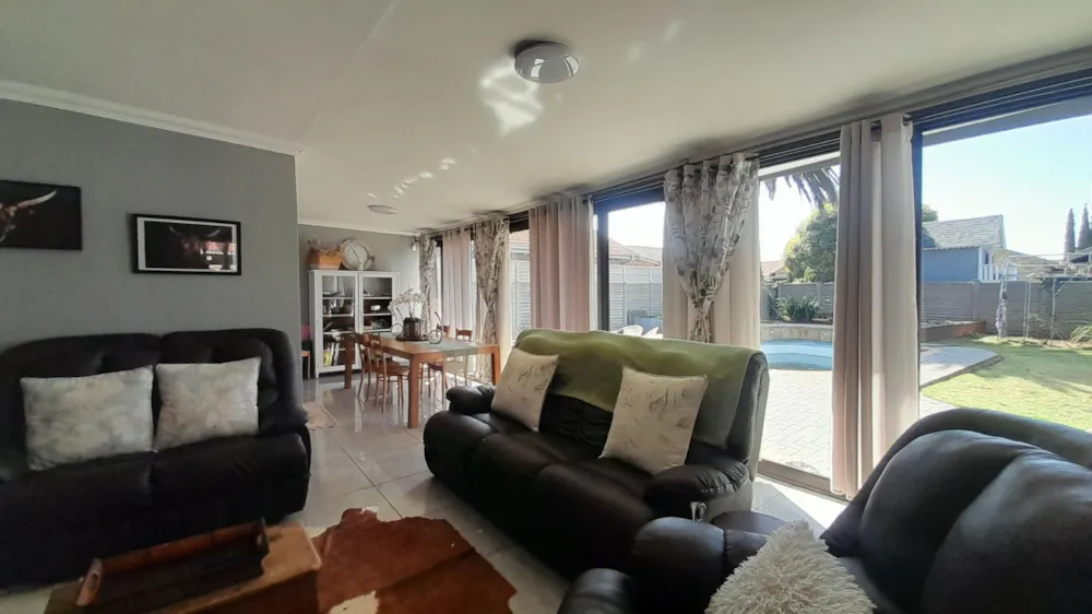 House for sale in Vanderbijlpark SE 3 - 1VT1749112