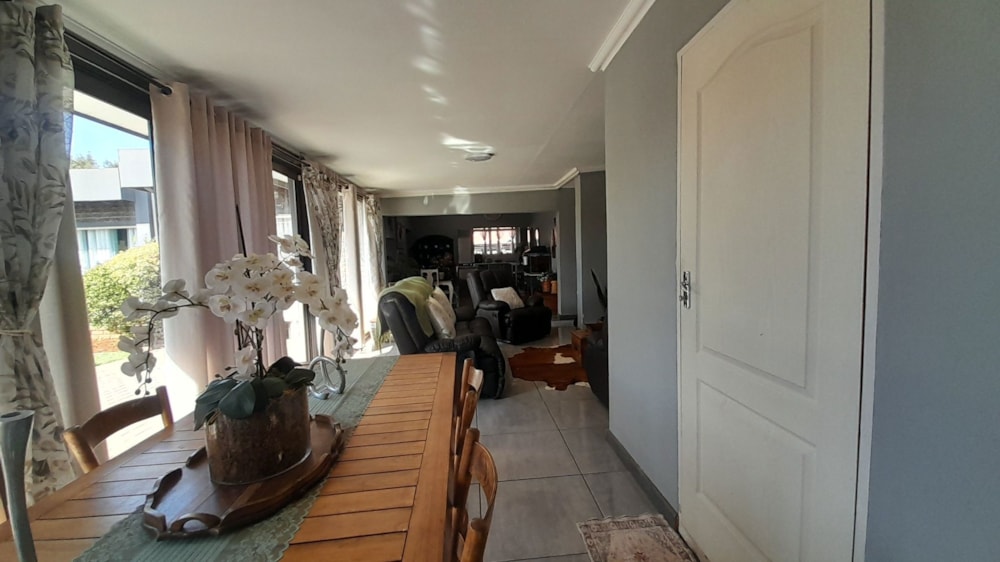 House for sale in Vanderbijlpark SE 3 - 1VT1749112 House for sale in Vanderbijlpark SE 3 - 1VT1749112