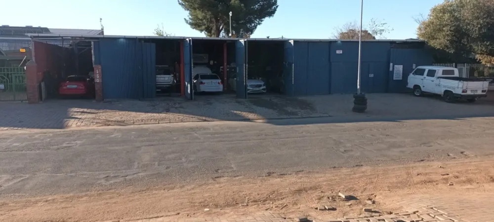 Commercial Building for sale in Kimberley - 1KJ1754153