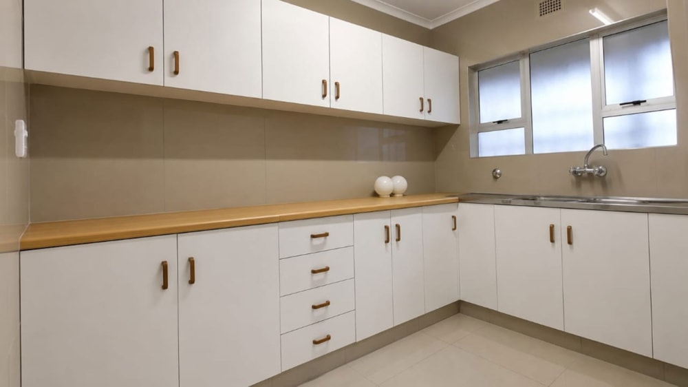 Apartment to rent in Overport - 1DBN1749244