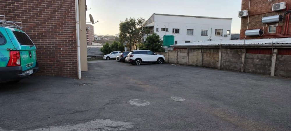 Apartment to rent in Overport - 1DBN1749244