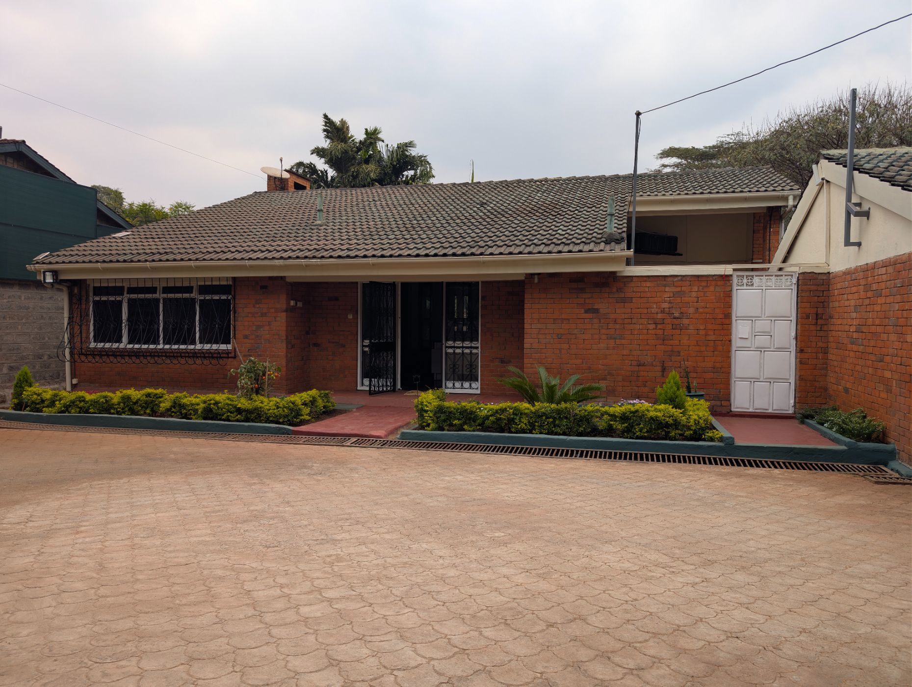 House to rent in Runda , Kenya - 3KE1749245