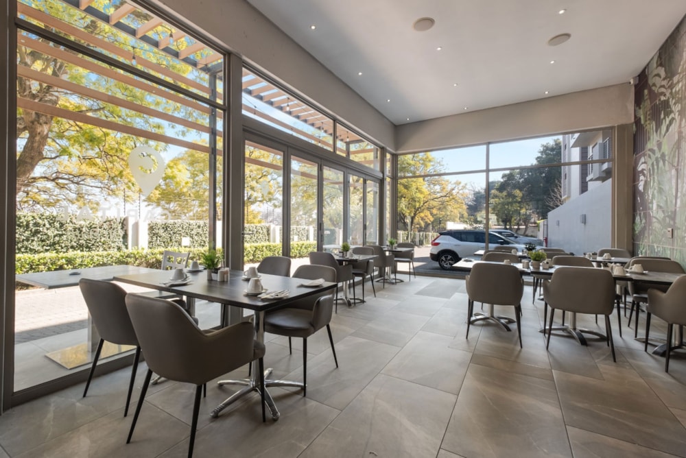 Apartment for sale in Rosebank, Johannesburg - HP1749254