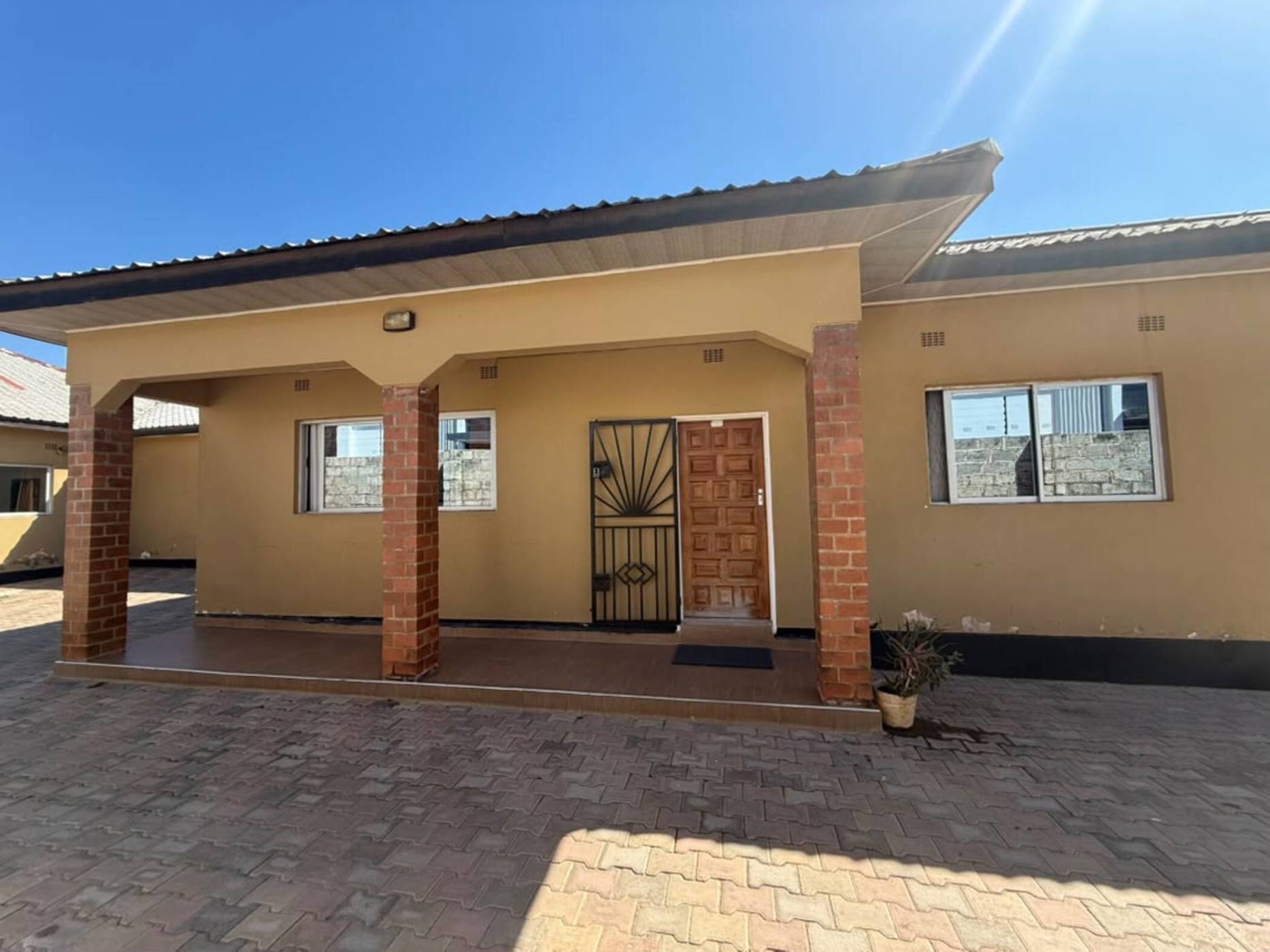 Semi-detached house for sale in Ibex Hill, Zambia - 3ZA1749569