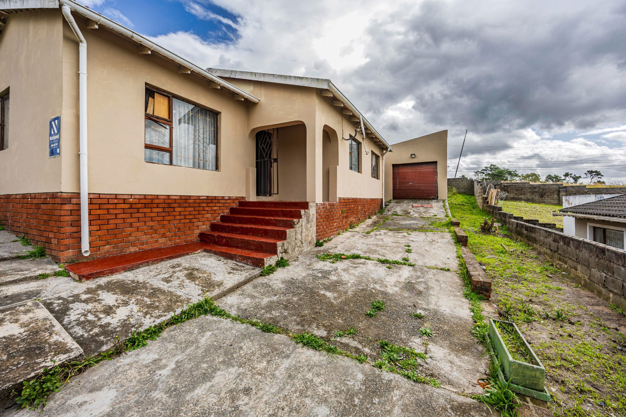 House for sale in Gompo - 1EZ1749285