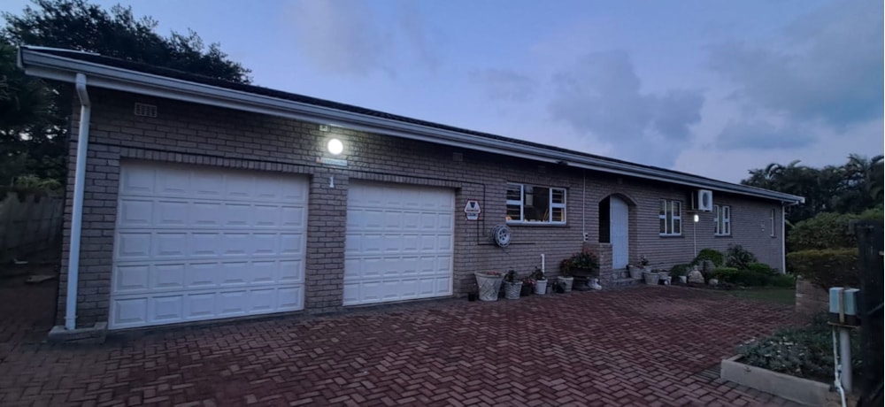 House for sale in Scottburgh South - 1si1749390 House for sale in Scottburgh South - 1si1749390
