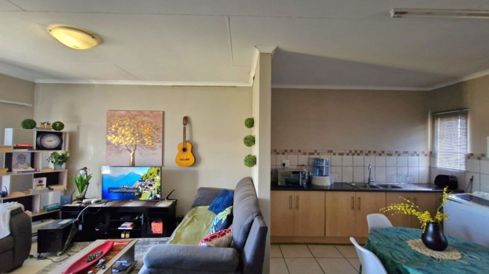 Townhouse for sale in Roodewal - 1BX1749504