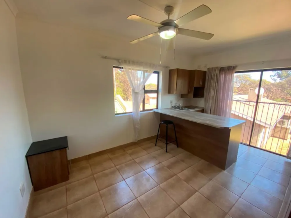 Bachelor apartment let in Kathu - 1RN1749326 Bachelor apartment let in Kathu - 1RN1749326