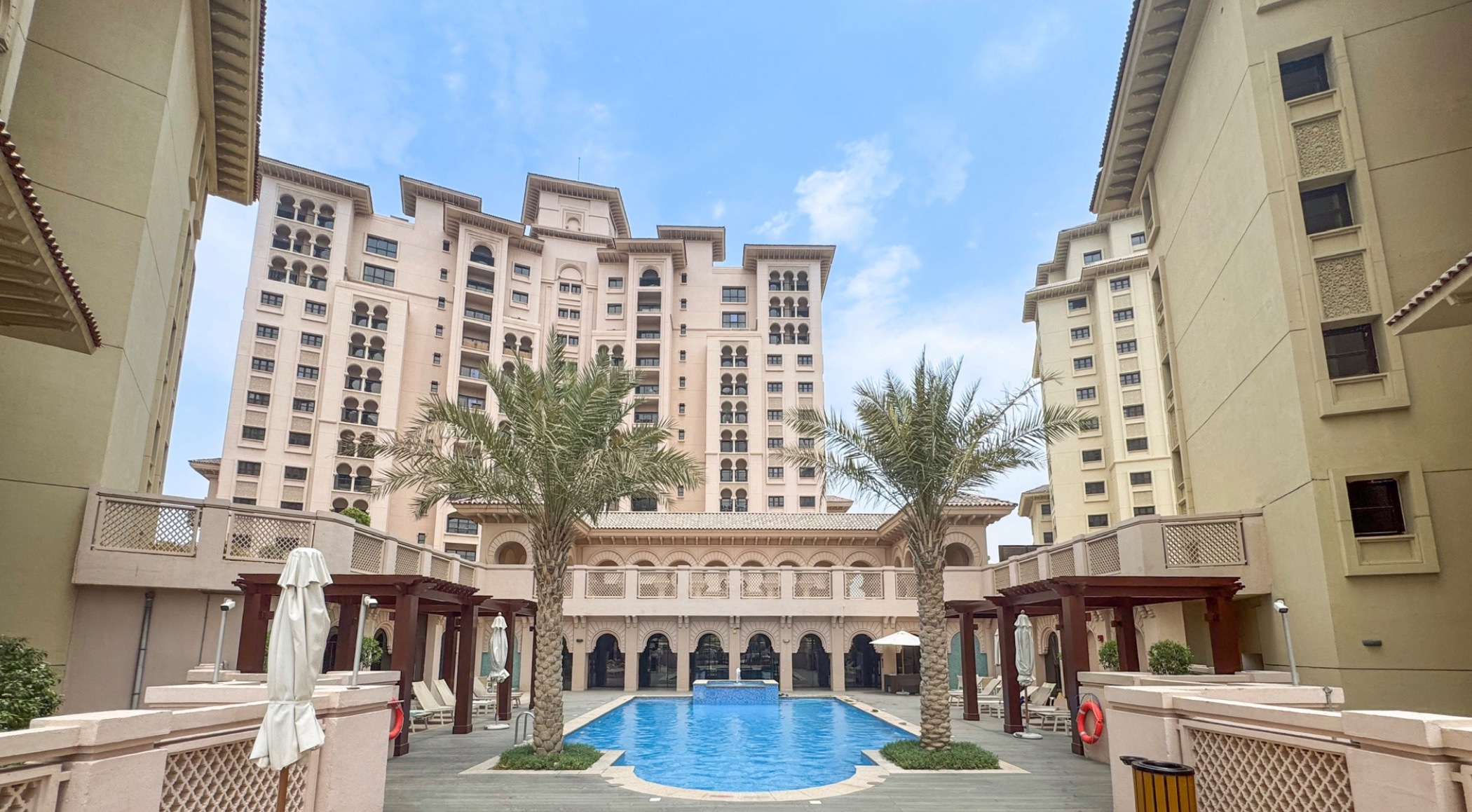 Apartment to rent in Al Andalus Tower D, Jumeirah Golf Estates, United Arab Emirates - 5DB1749829