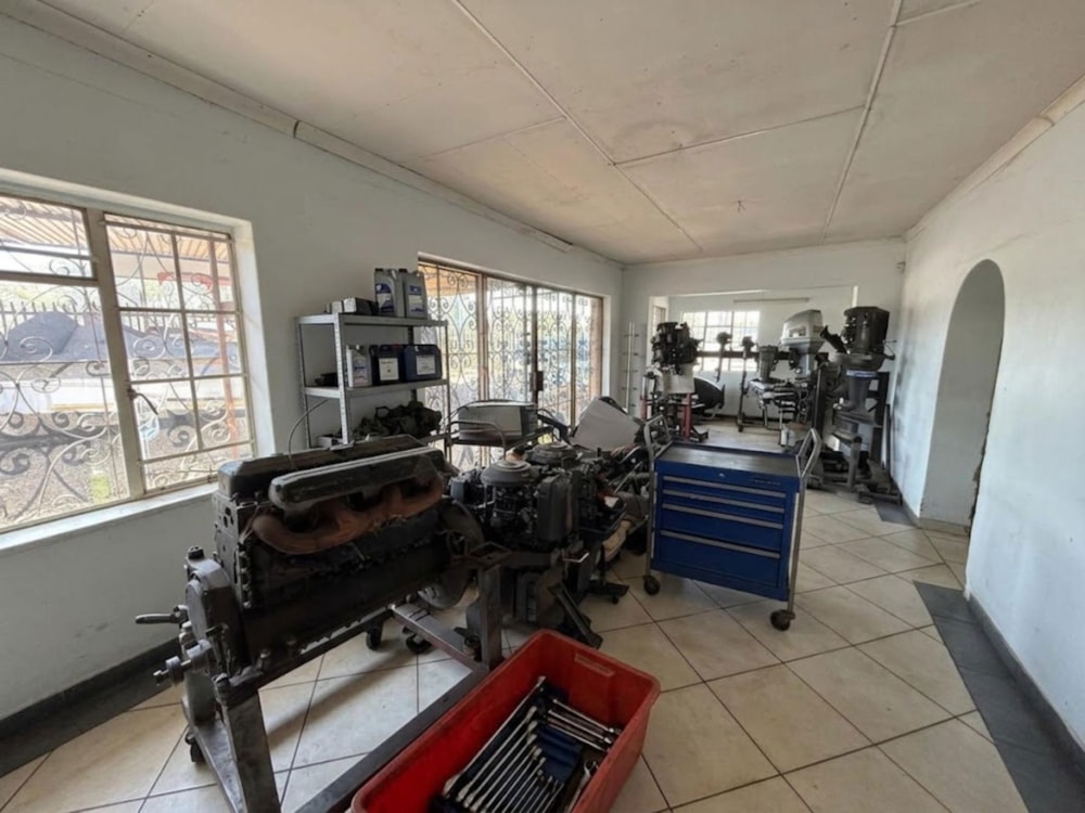 Commercial business for sale in Witbank Central (eMalahleni Central) - 1WD1749383 Commercial business for sale in Witbank Central (eMalahleni Central) - 1WD1749383