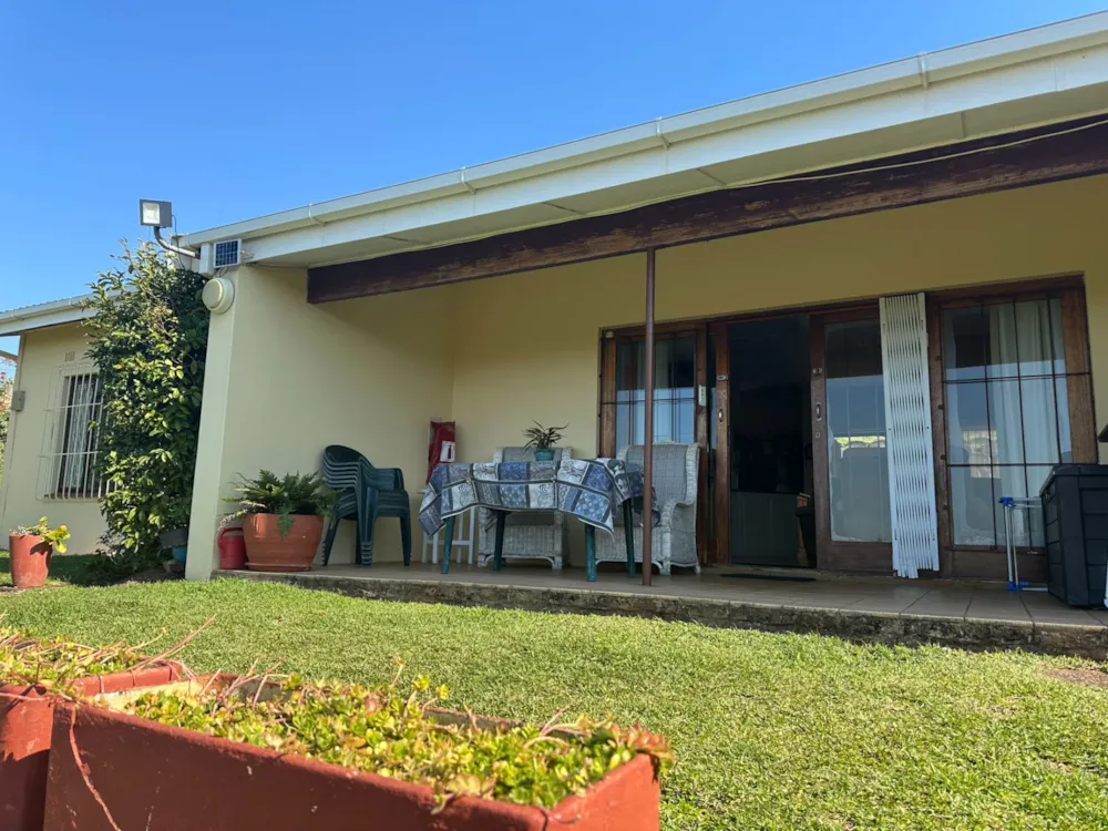 Townhouse for sale in Port Edward - 1PD1749409 Townhouse for sale in Port Edward - 1PD1749409