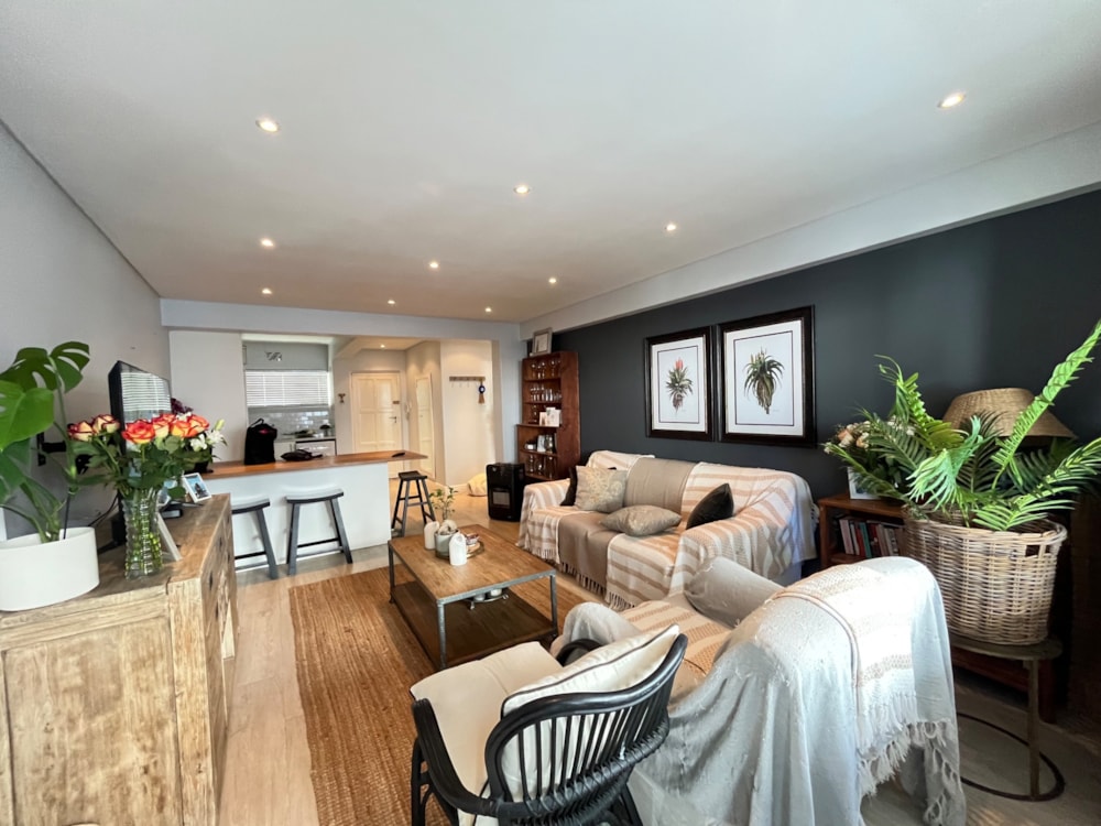 Apartment to rent in Three Anchor Bay - ASL1749579 Apartment to rent in Three Anchor Bay - ASL1749579