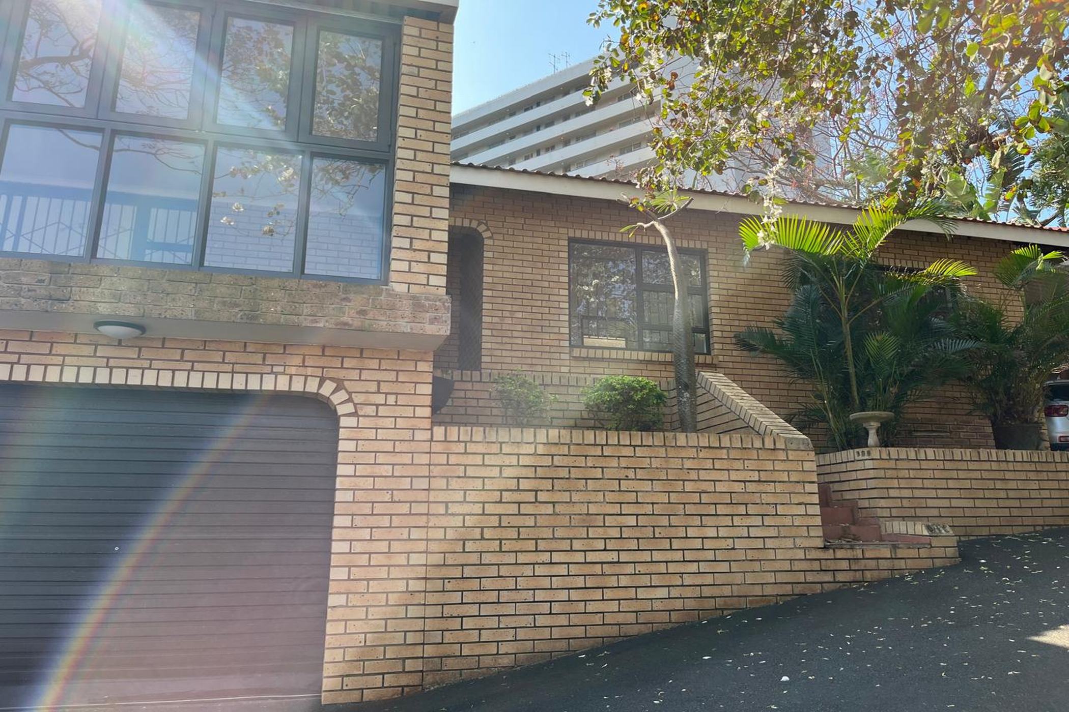 Townhouse to rent in Amanzimtoti - 1WB1749448