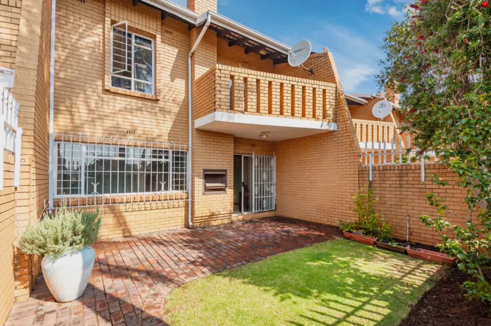 Townhouse for sale in Bedford Gardens - BED1750448