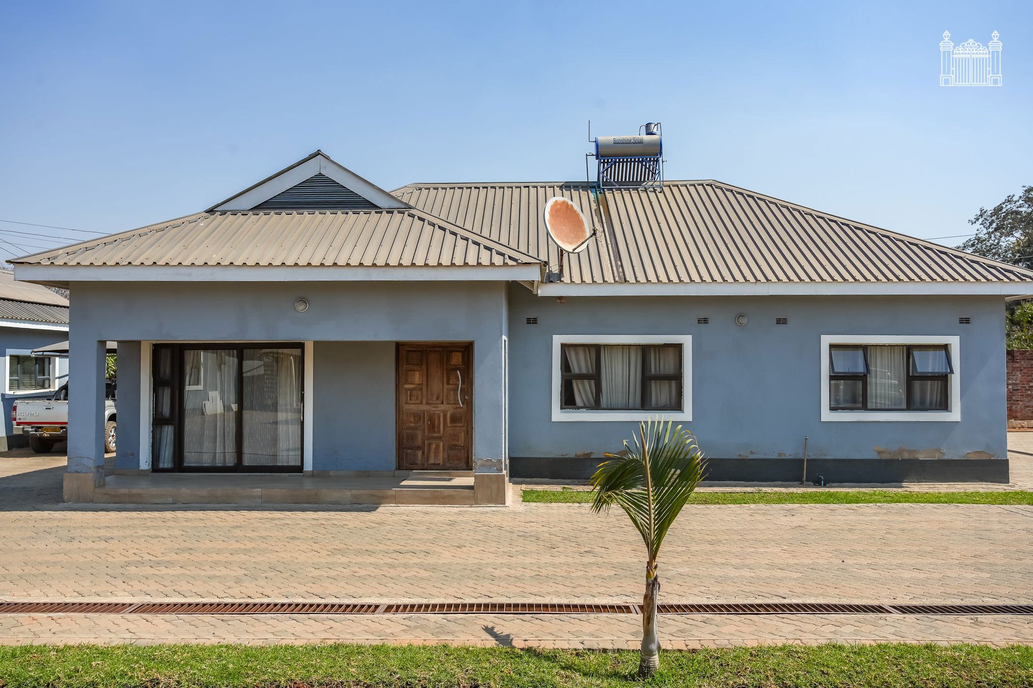 Cluster for sale in Waterfalls, Zimbabwe - 3ZB1749481