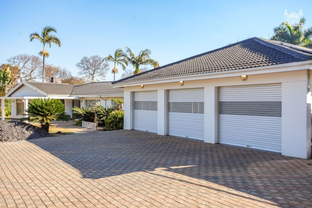 House for sale in Milton Park, Zimbabwe - 3ZB1750108 House for sale in Milton Park, Zimbabwe - 3ZB1750108