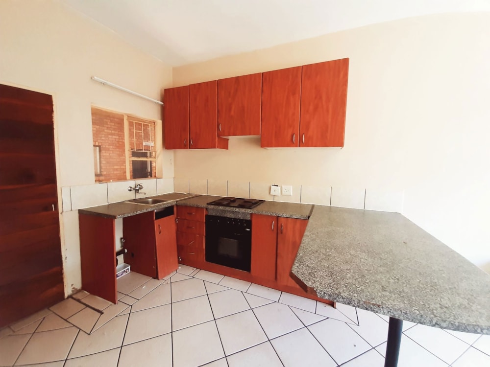 Apartment for sale in Krugersdorp Central - 1KR1749640