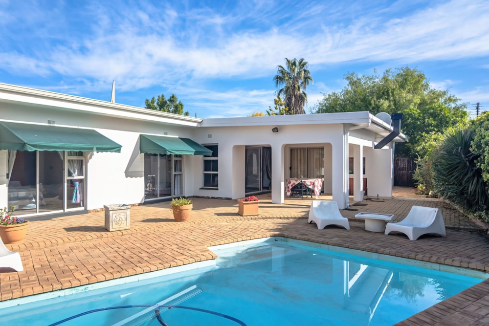 House for sale in Wesbank, Oudtshoorn - 1OU1750399 House for sale in Wesbank, Oudtshoorn - 1OU1750399