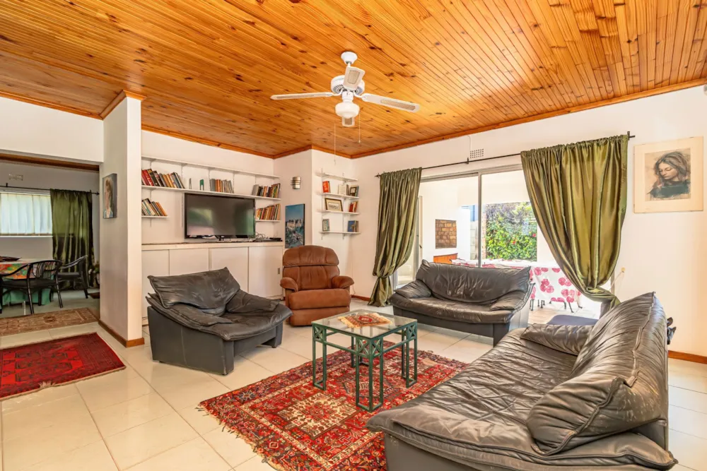 House for sale in Wesbank, Oudtshoorn - 1OU1750399 House for sale in Wesbank, Oudtshoorn - 1OU1750399