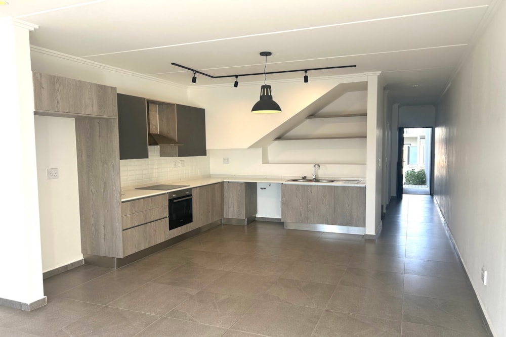 Apartment to rent in Sandown, Blouberg - 1TV1749576