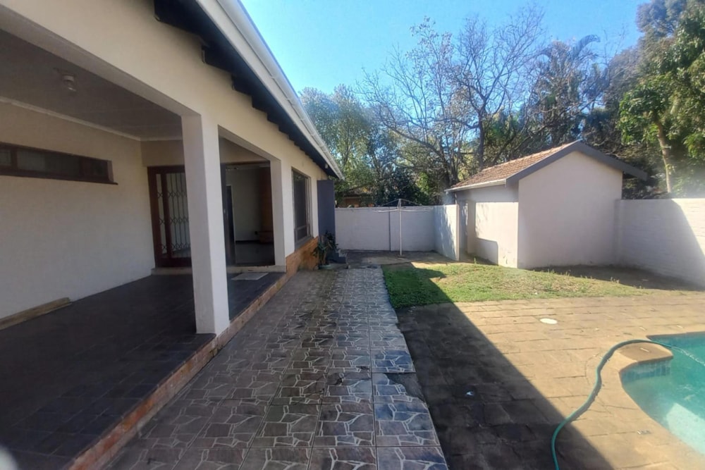 House to rent in Rouken Glen - 1WP1749623