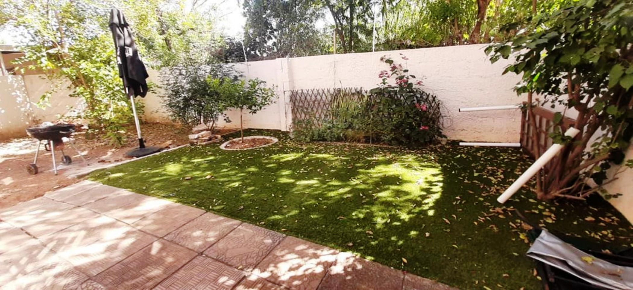 Townhouse to rent in Village, Botswana - 3BO1749624