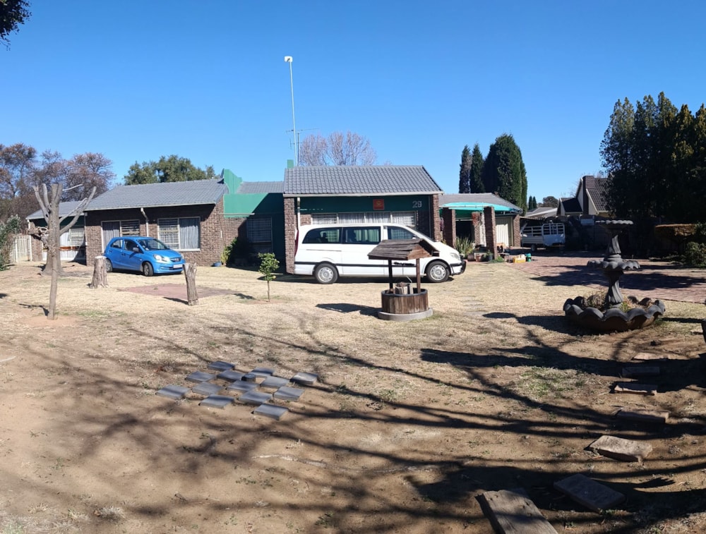 House for sale in Sasolburg Ext 23 - 1VT1749651 House for sale in Sasolburg Ext 23 - 1VT1749651