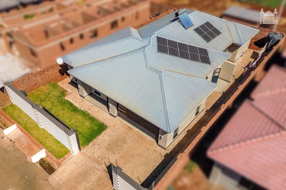 House for sale in Westgate, Harare West, Zimbabwe - 3ZB1749679 House for sale in Westgate, Harare West, Zimbabwe - 3ZB1749679