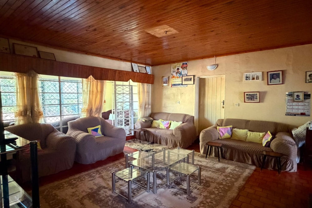 House for sale in Kensington, Bulawayo, Zimbabwe - 3ZB1749799 House for sale in Kensington, Bulawayo, Zimbabwe - 3ZB1749799