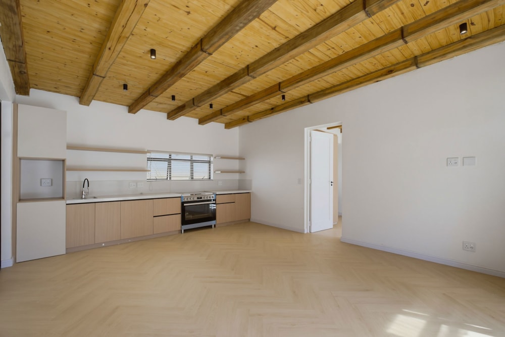 Townhouse to rent in Bryanston West - JBL1749852 Townhouse to rent in Bryanston West - JBL1749852