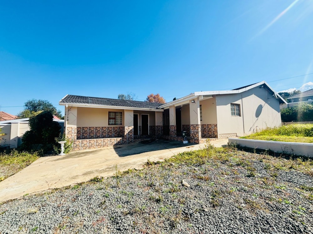 Residential complex for sale in Kokstad - 1UB1749886 Residential complex for sale in Kokstad - 1UB1749886